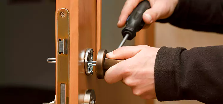 Semi Truck Locksmith Strathmore